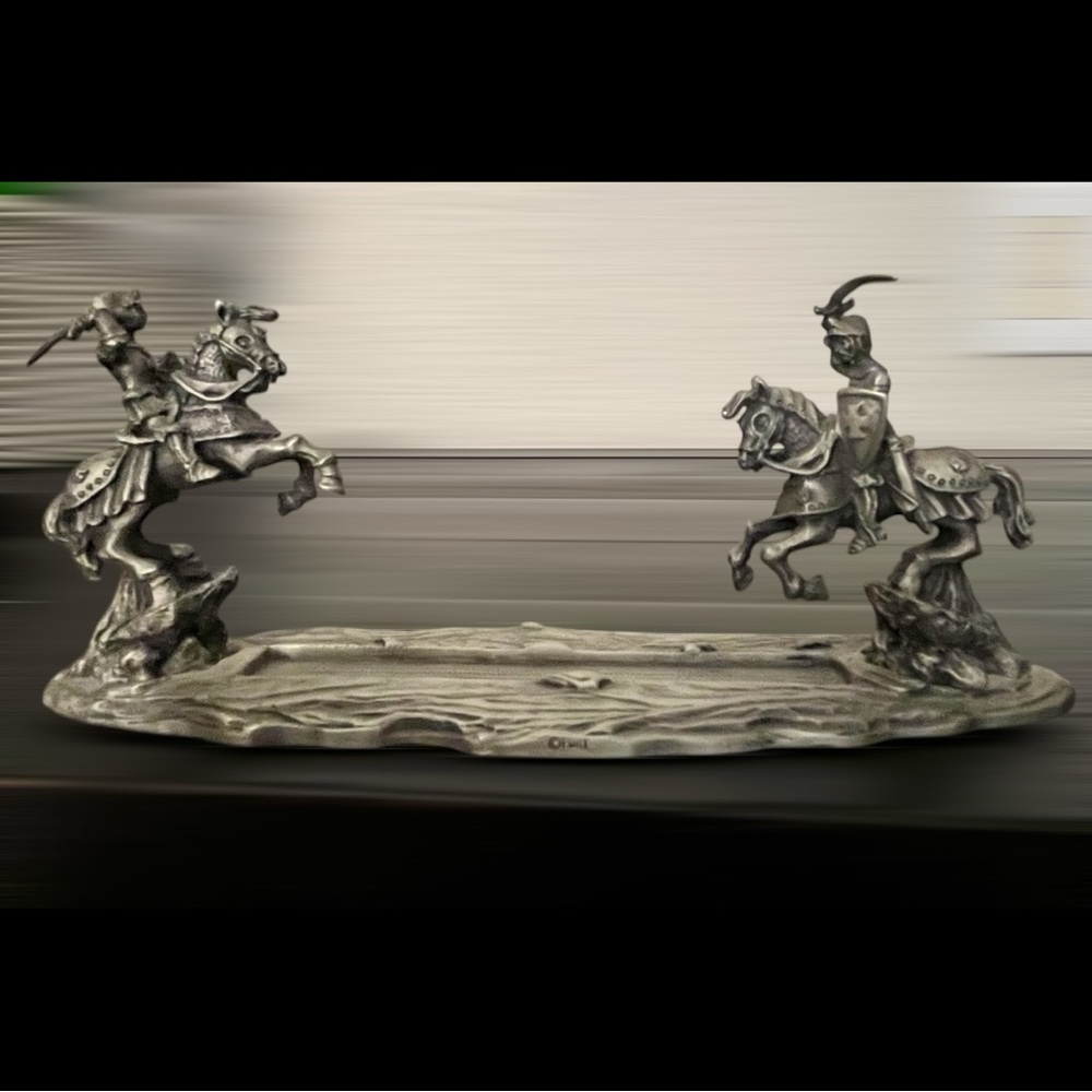 Vintage FORT Pewter Fighting Knights on Horses Tray 6.5” x 2” Desk tray